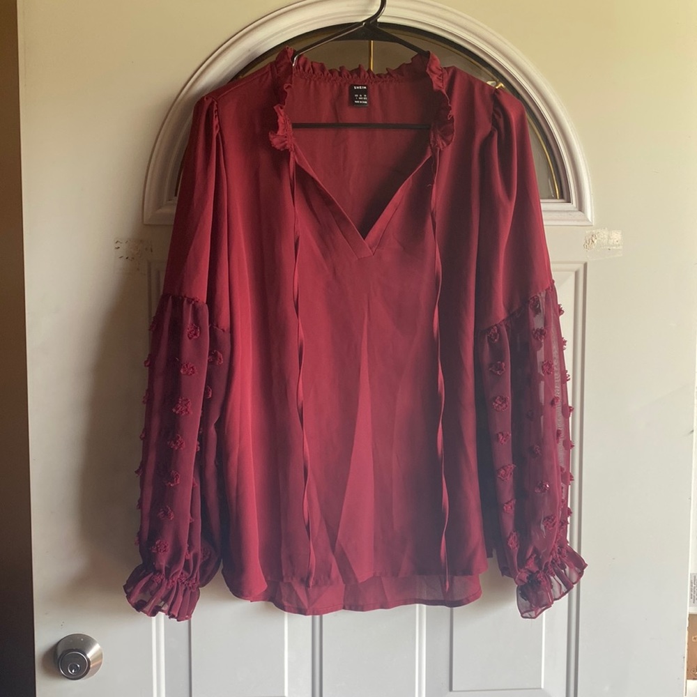 Beautiful EUC Shein burgundy blouse size 8/10